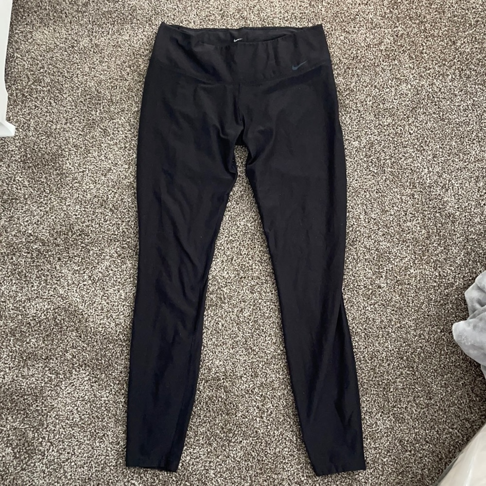 NIKE dri-fit leggings